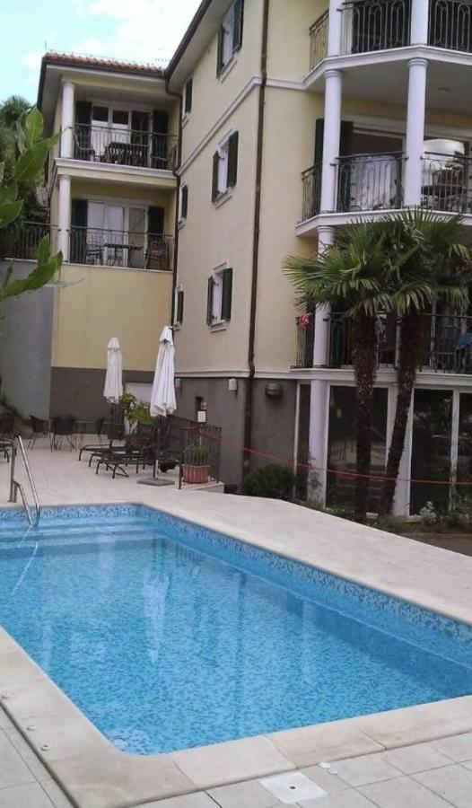 Apartman Mare 奥帕提亚 外观 照片